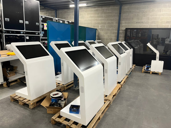 Une borne interactive B1 32'' en location !