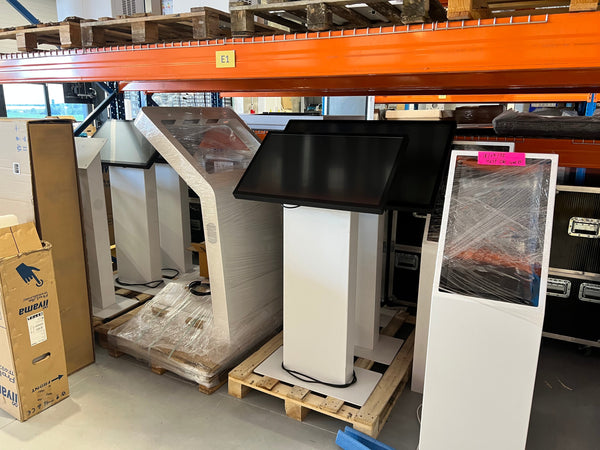 Borne tactile au départ pour le salon de l'immobilier de Montpellier