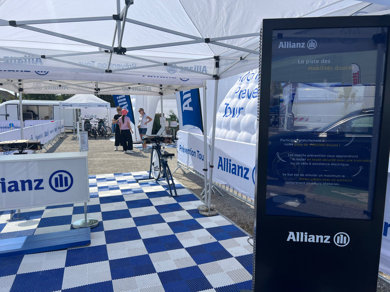 Location d'un totem tactile exterieur 55 pouces