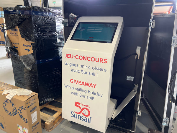 Borne tactile B1 22'' et personnalisation pour jeu concours