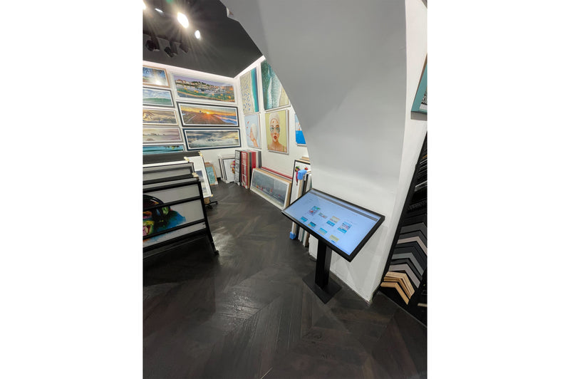 Location Borne tactile B05 (22 et 32'')