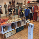 Borne désinfectante à pédale rechargeable